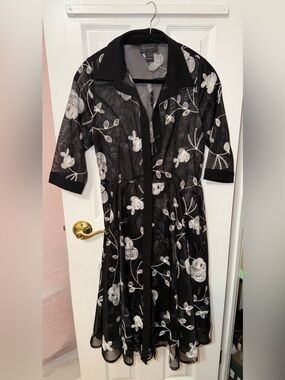 Gracia mesh sheer button down dress medium black/white floral embroidering